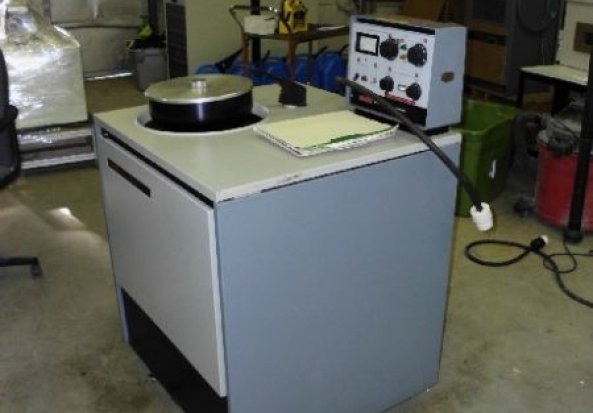 Beckman Coulter J21 Centrifuge 