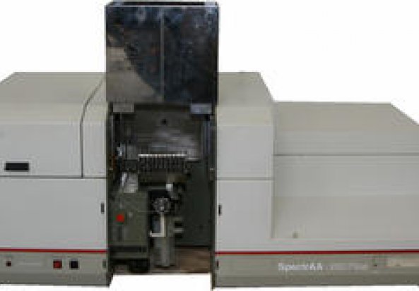 Varian SpectrAA 250 Plus Atomic Absorption Spectrophotometer Spectrophotometer