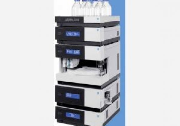 Dionex HPLC UltiMate 3000 Liquid Chromatograph (LC)