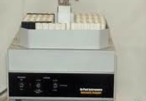 Dupont HPLC Liquid Chromatograph (LC)