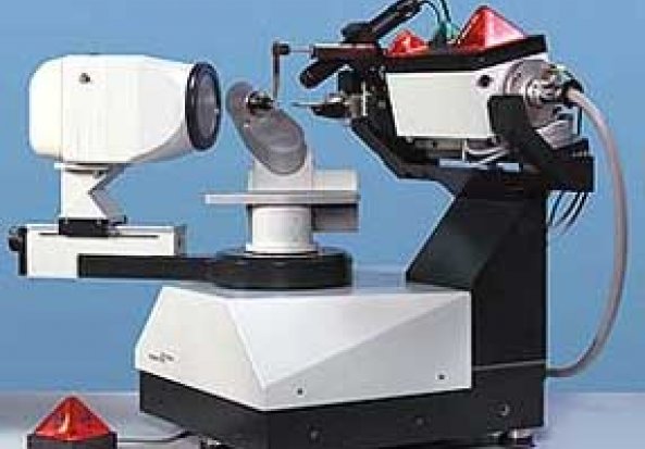 UCT Nonius Kappa Charged Coupled Device (CCD) Diffractometer 