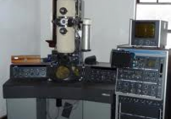 Philips EM 420 Transmission Electron Microscope (TEM) 