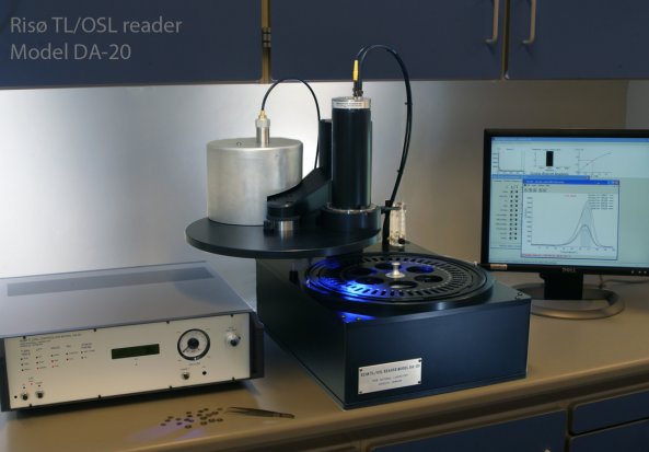 The Risø National Laboratory TL/OSL-DA-20 Luminescence Reader 