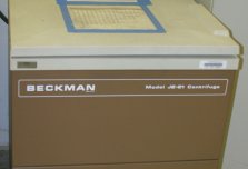 Beckman Centrifuge J2-21 